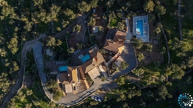 Villa Koukounaria