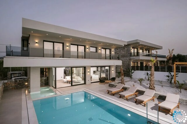 Villa Evara